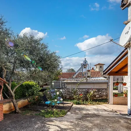 Holiday home Lovely House Luiza - Happy Tar-Vabriga