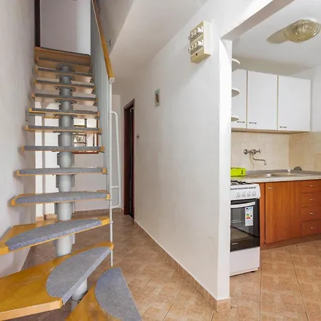 Lovely House Luiza - Happy Holiday home Tar-Vabriga